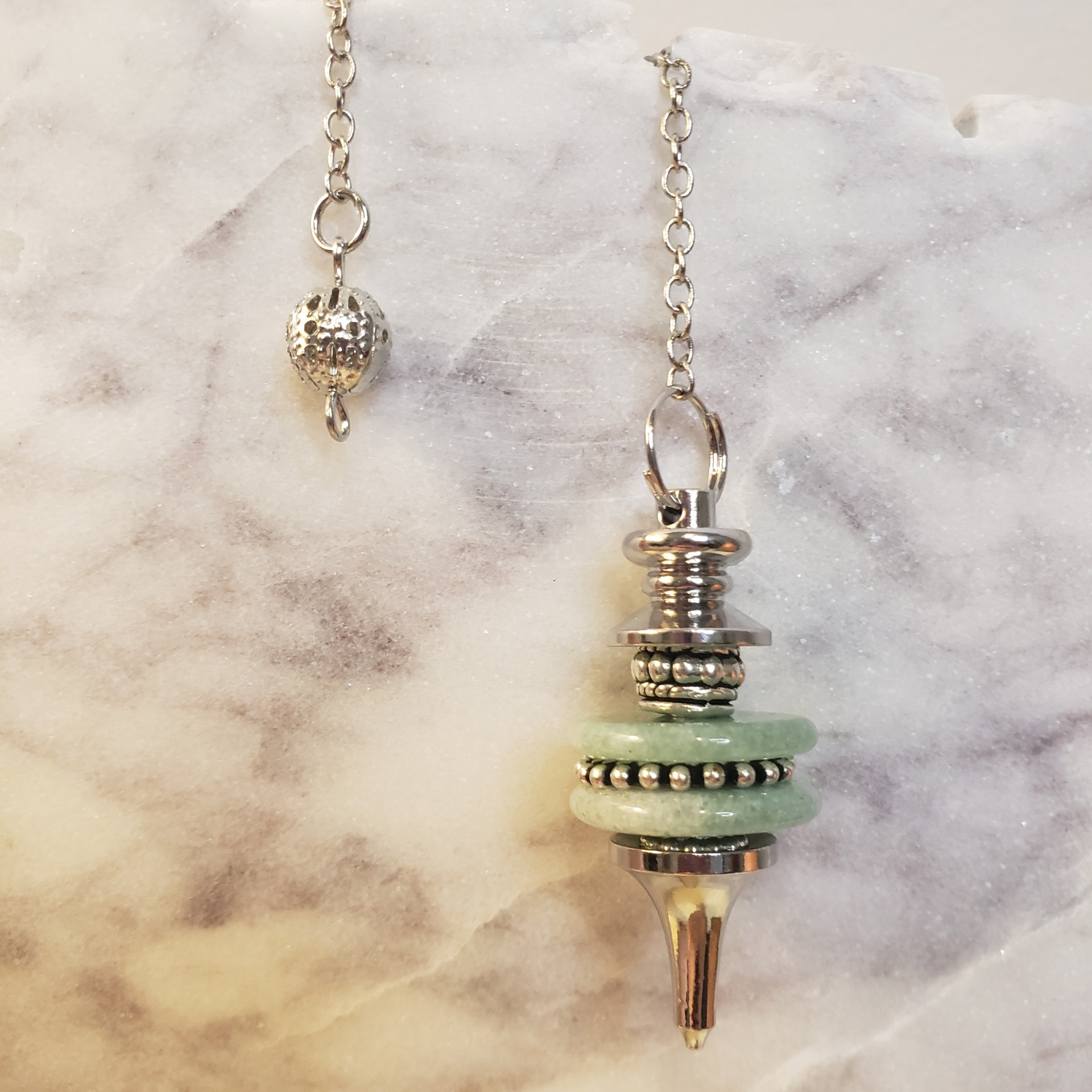 green aventurine pendulum 1