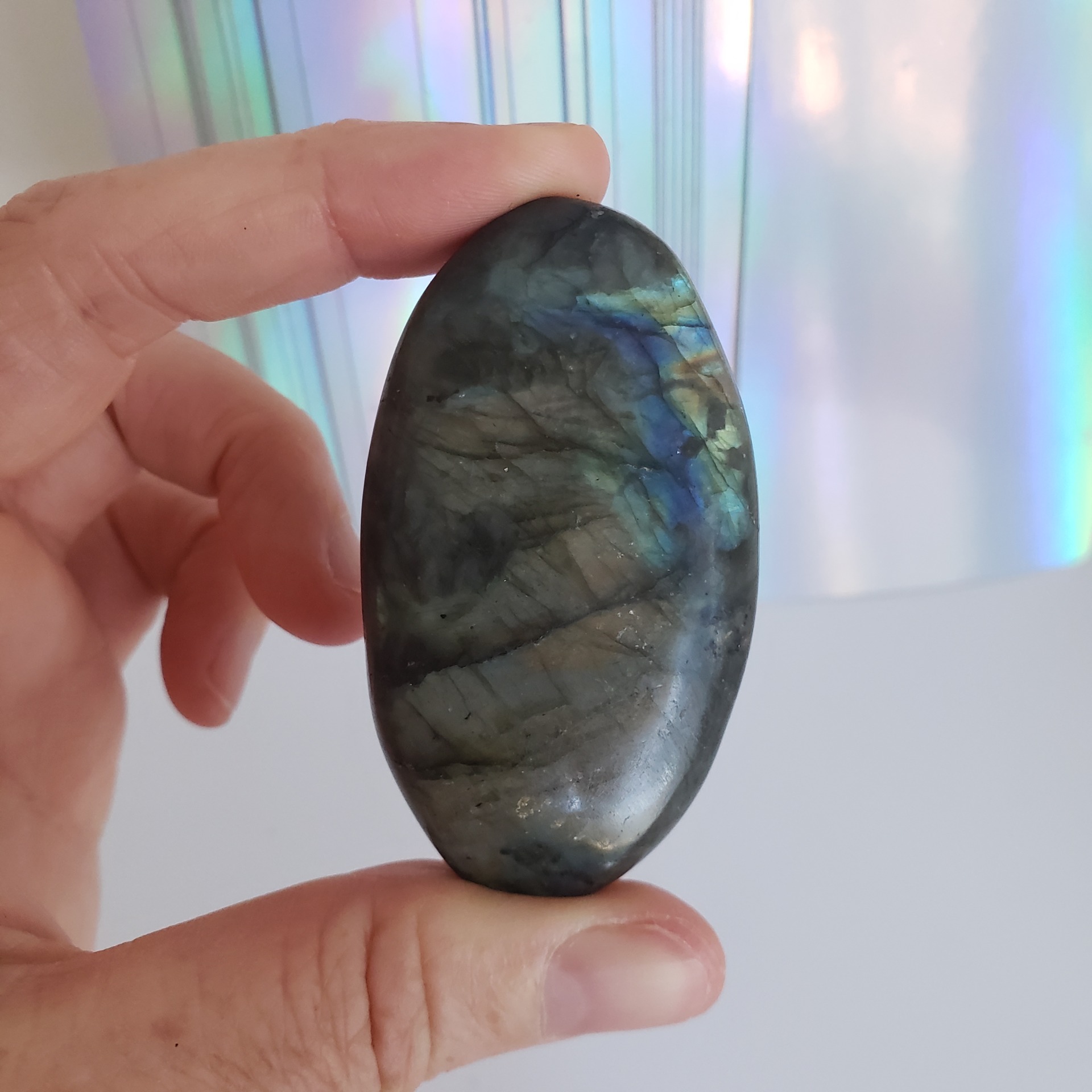 labradorite palm stone s1 (copy)