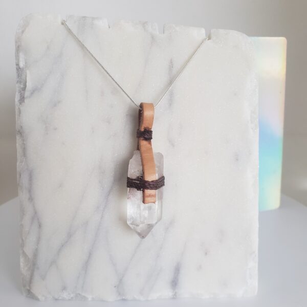 laser quartz pendant 1 (copy)