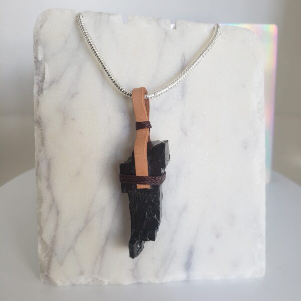 raw shungite braided necklace (blk) (copy) 1