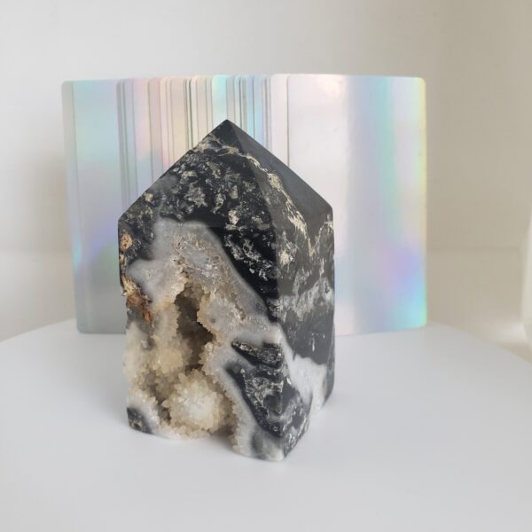 rose quartz pyramid (copy)