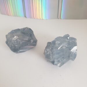 raw celestite s left