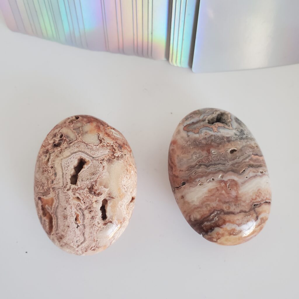 crazy lace palm stone left