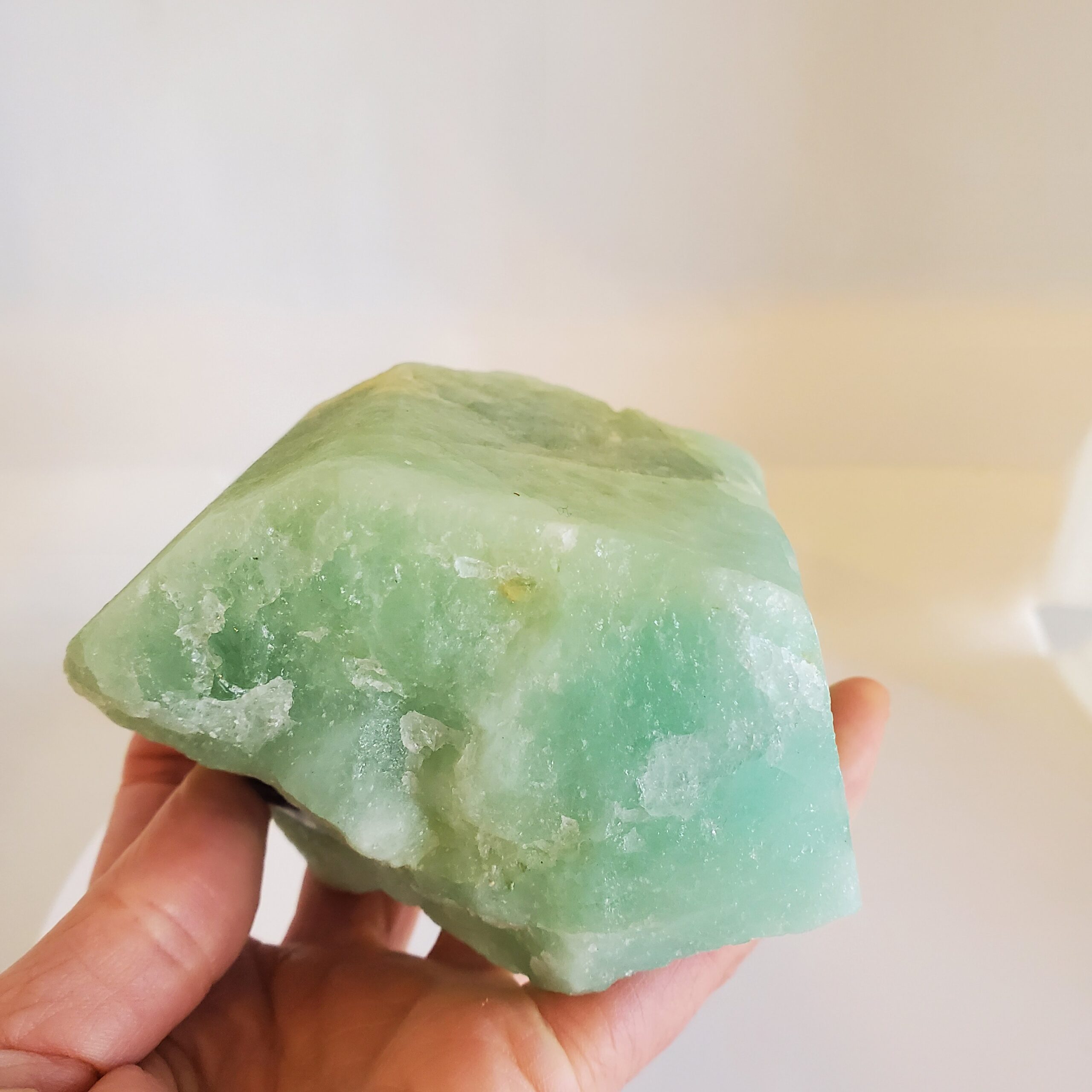 aquamarine raw piece (l)