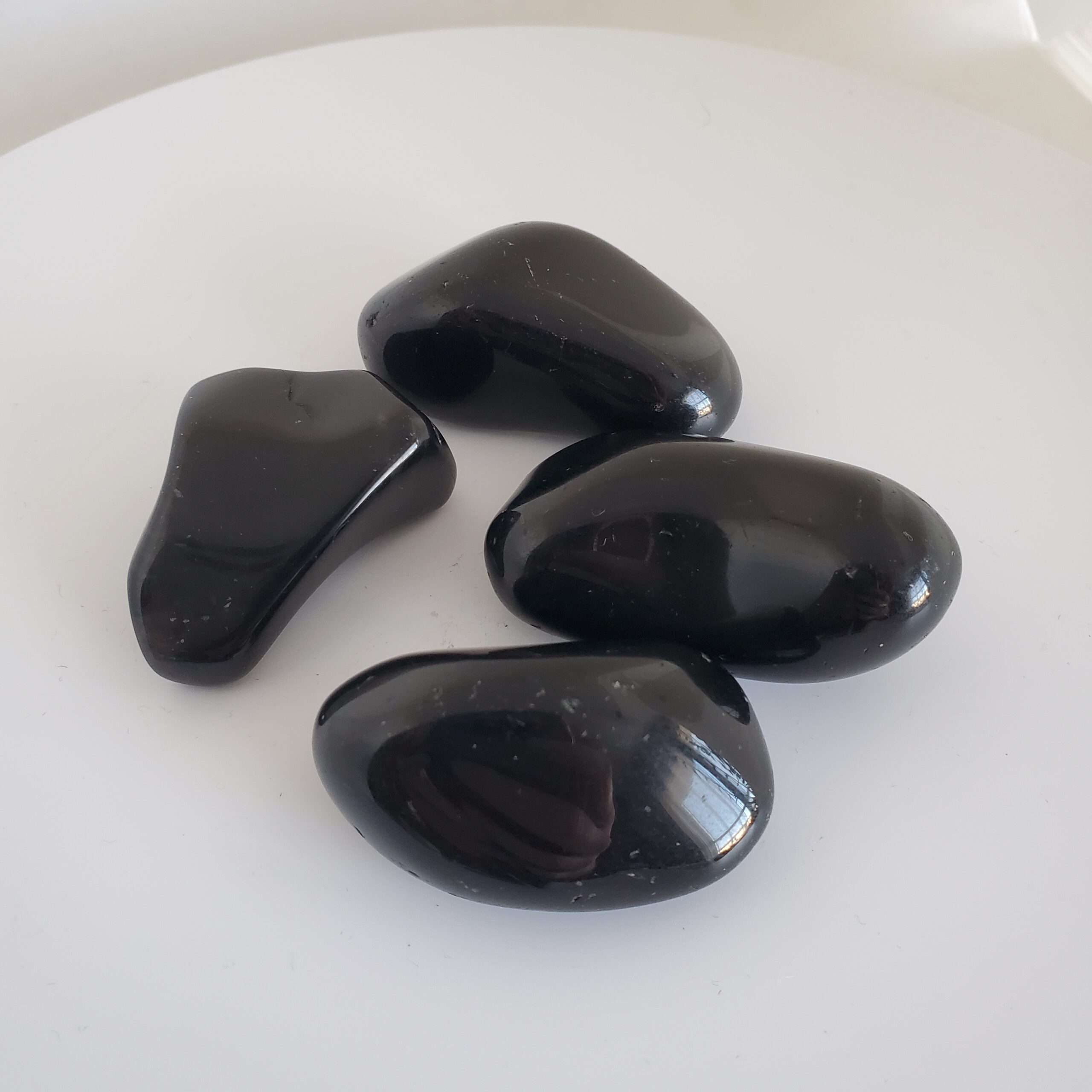 onyx black tumbled