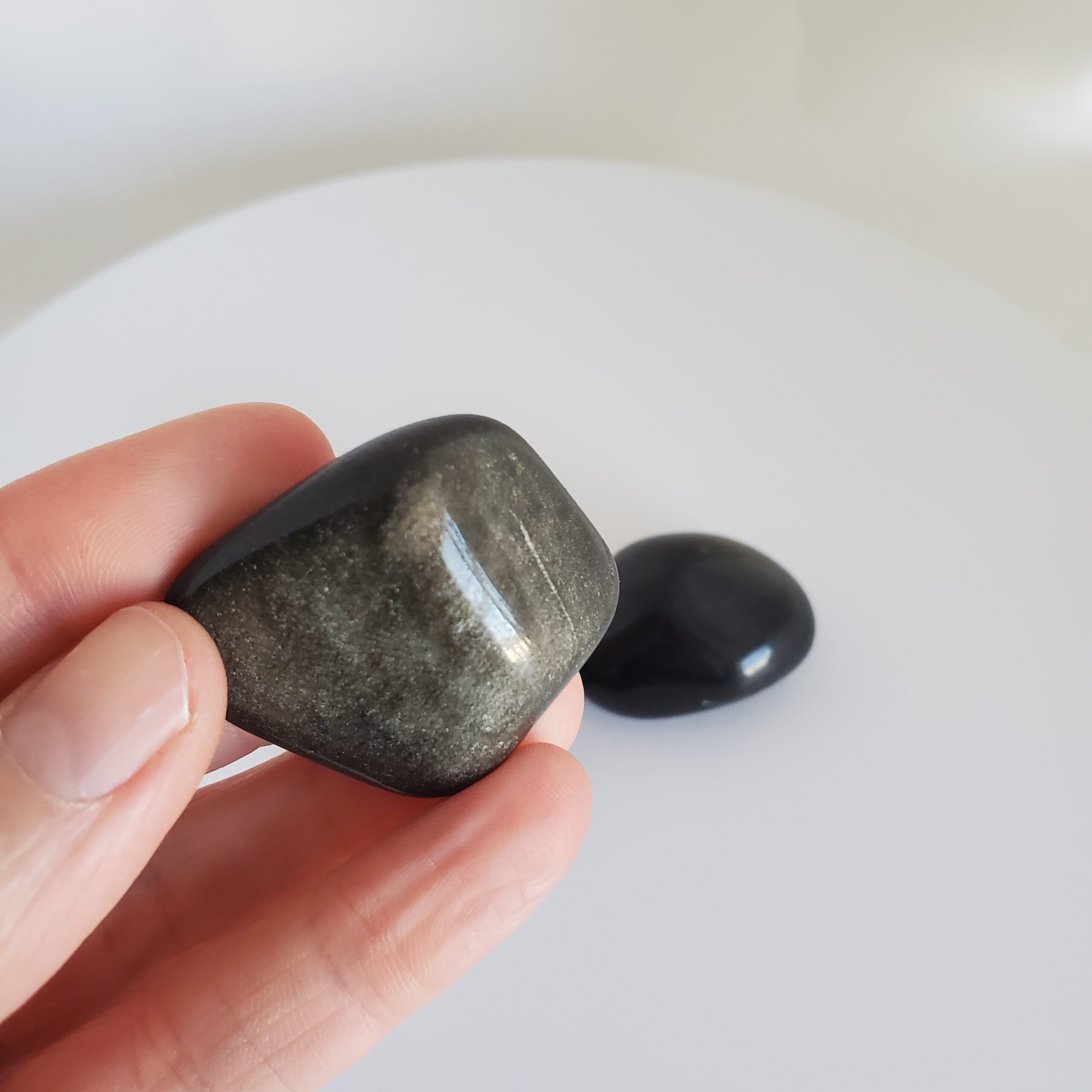 onyx black gold tumbled