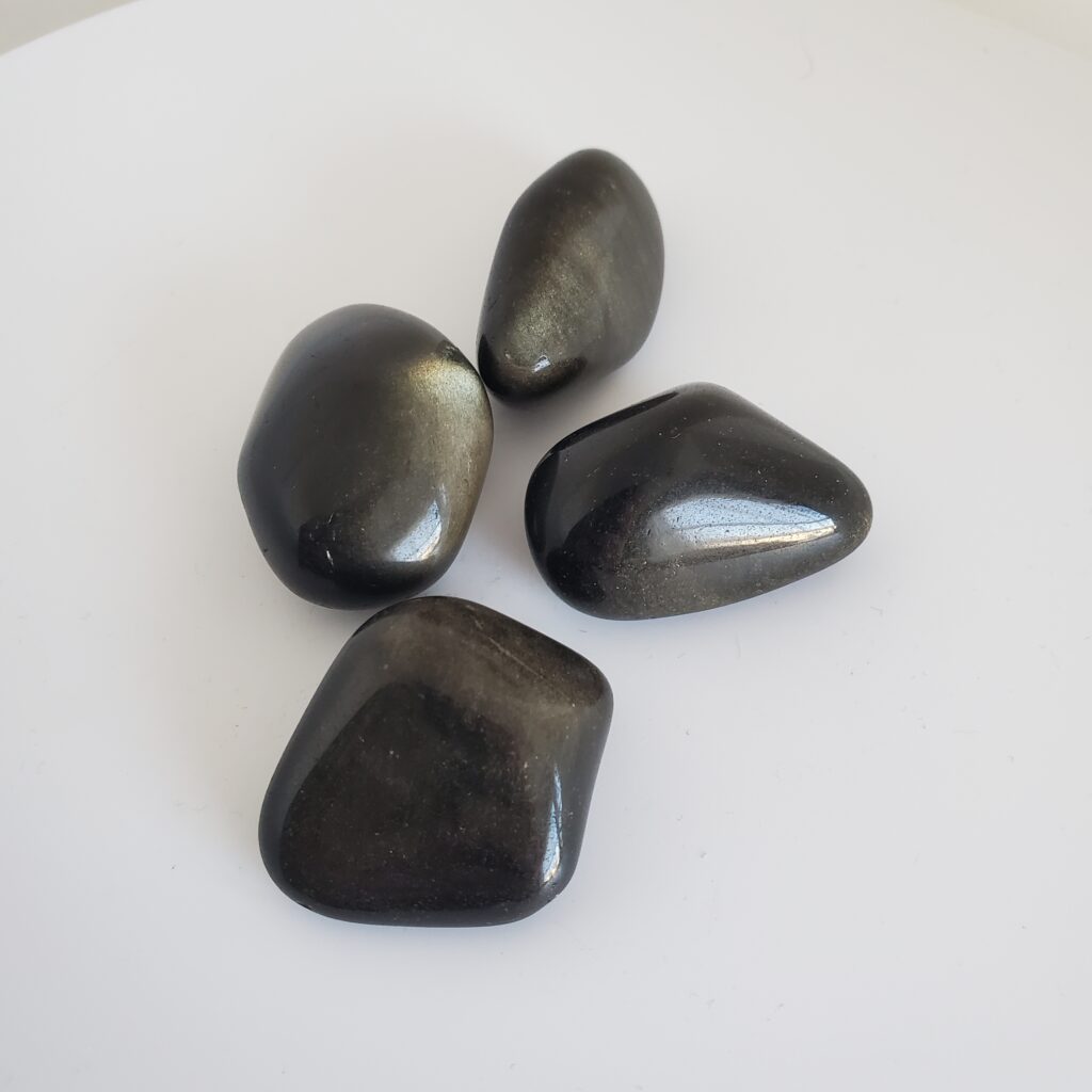 onyx black gold tumbled