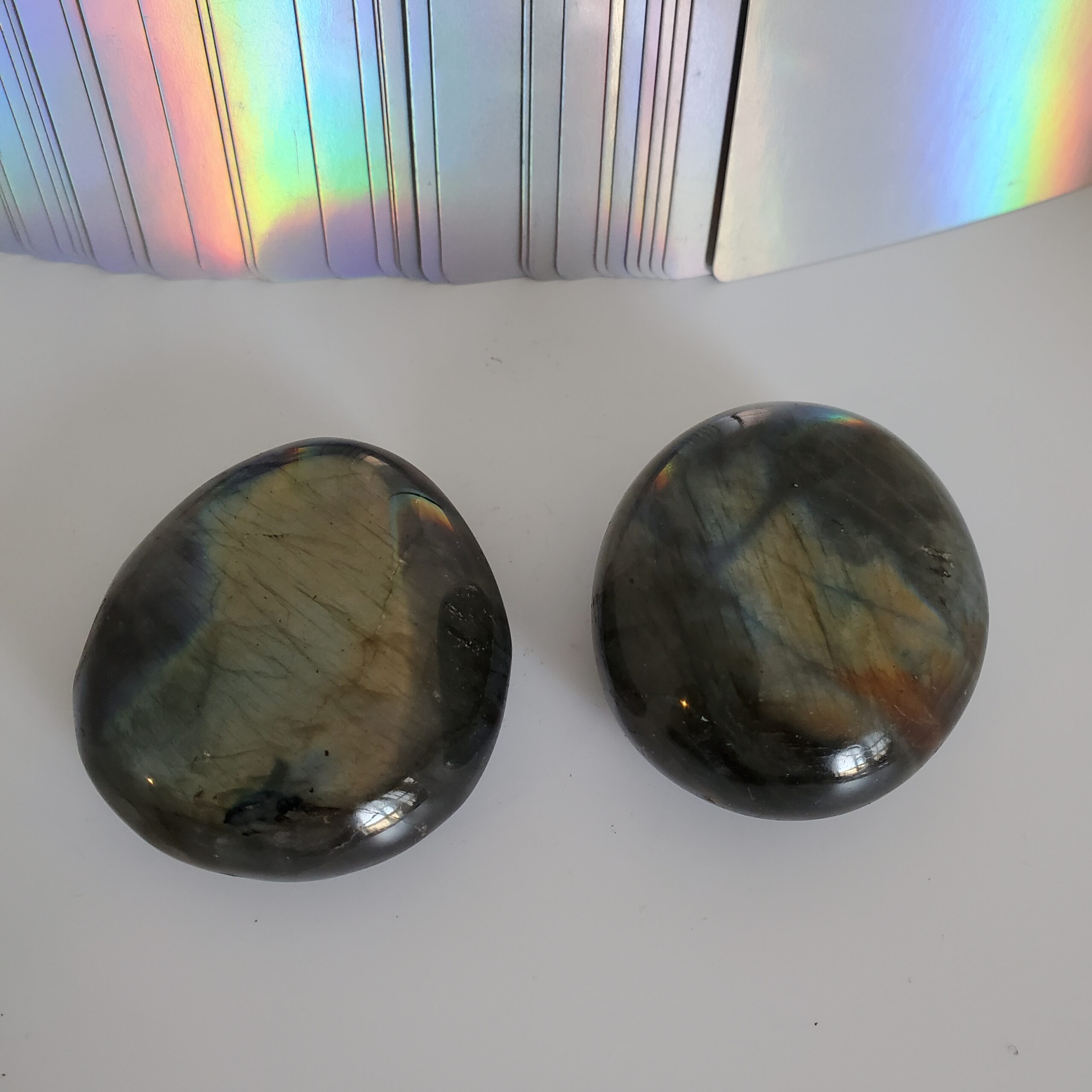 labradorite palm stone left