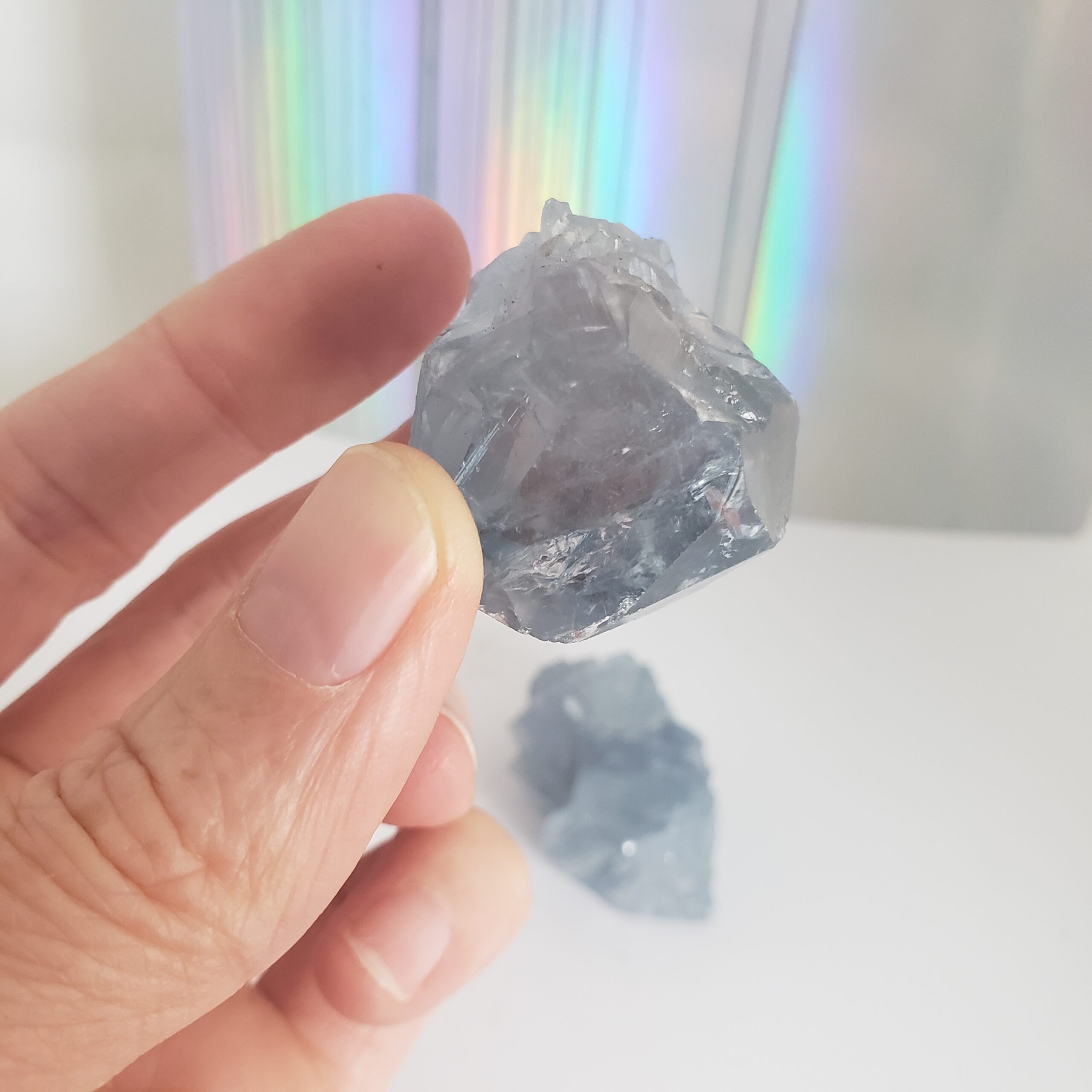 raw celestite s left